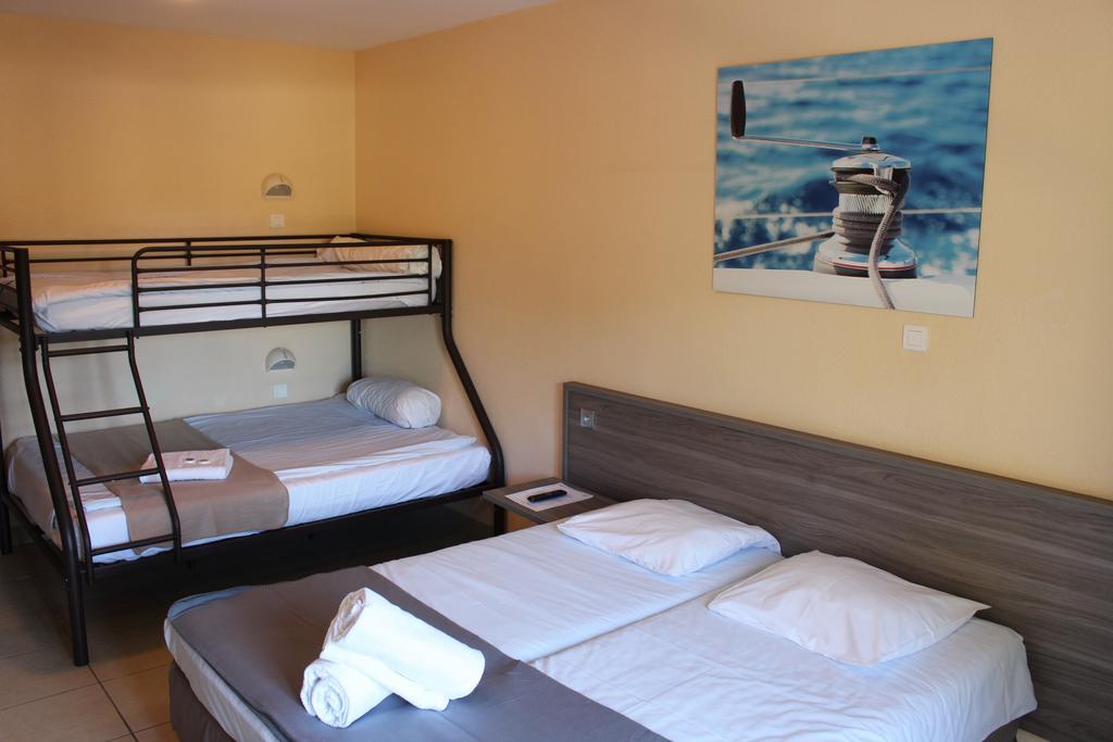 Hotel Les Voiles D'Azur La Londe-les-Maures Exterior foto